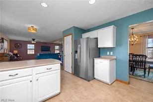 4273 Old State Rd, Willard, OH 44890 - Photo 9