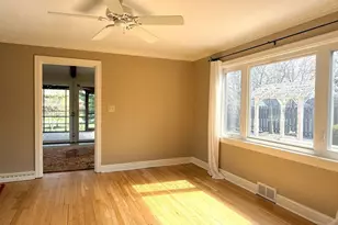 3224 Halsey Dr NE, Warren, OH 44483 - Photo 9