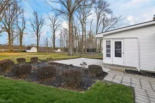 130 Robinwood Dr, New Middletown, OH 44442 - Photo 35