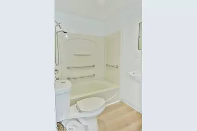 401 Williams Street, Niles, OH 44446 - Photo 17