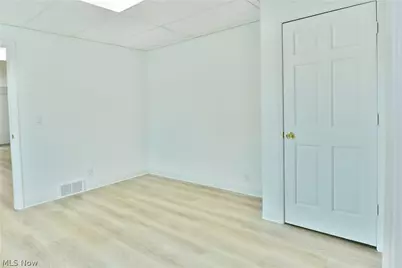 401 Williams Street, Niles, OH 44446 - Photo 13