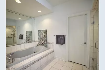 441 W Glengary Circle, Highland Heights, OH 44143 - Photo 21