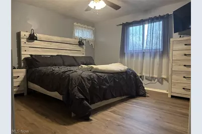 236 Northfield Drive, Elyria, OH 44035 - Photo 17