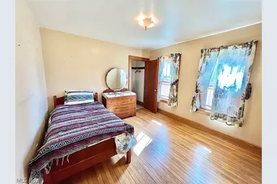 716 Grove Street, Conneaut, OH 44030 - Photo 11