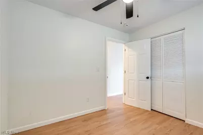 387 Harcourt Road, Vermilion, OH 44089 - Photo 21