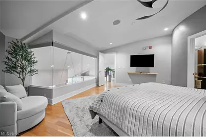 701 W Lakeside Avenue #PH-2A/1302, Loveland, OH 44113 - Photo 45