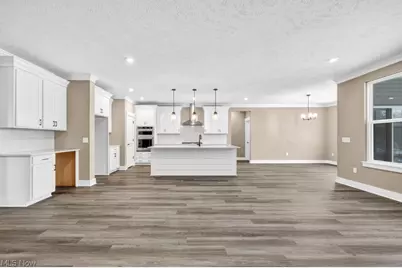 3320 White Willow Lane, Brunswick, OH 44212 - Photo 5