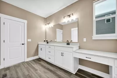 3320 White Willow Lane, Brunswick, OH 44212 - Photo 13