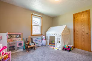 5615 Clover St, Louisville, OH 44641 - Photo 19