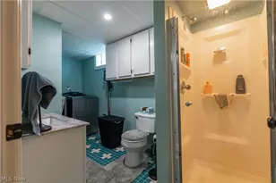 5615 Clover St, Louisville, OH 44641 - Photo 17