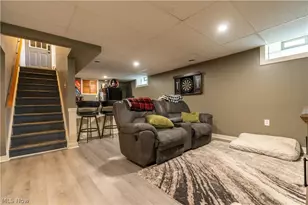 5615 Clover St, Louisville, OH 44641 - Photo 25