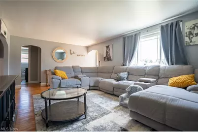 5615 Clover Street, Louisville, OH 44641 - Photo 11