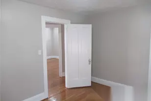 2015 Baxterly Ave, Oakwood, OH 44107 - Photo 13