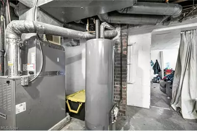 16908 Throckley Avenue, Loveland, OH 44128 - Photo 37