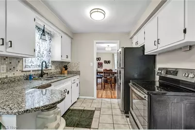 16908 Throckley Avenue, Loveland, OH 44128 - Photo 11