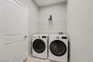 33319 Midship Dr, Avon Lake, OH 44012 - Photo 21