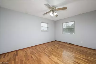 6860 Beridge Street, Louisville, OH 44641 - Photo 21