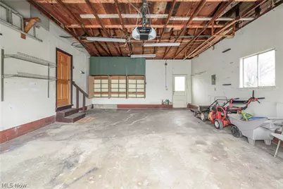 6860 Beridge Street, Louisville, OH 44641 - Photo 29