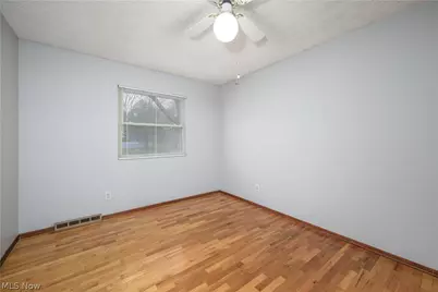 6860 Beridge Street, Louisville, OH 44641 - Photo 23