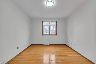 462 Waterbury Dr, Eastlake, OH 44095 - Photo 11