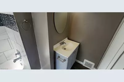 1514 Clermont Road, Loveland, OH 44110 - Photo 9