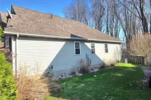 38450 Crossbrook Ave, Willoughby, OH 44094 - Photo 5