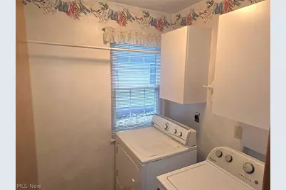 38450 Crossbrook Avenue, Willoughby, OH 44094 - Photo 5