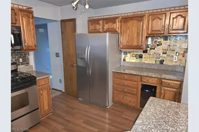 38450 Crossbrook Avenue, Willoughby, OH 44094 - Photo 9