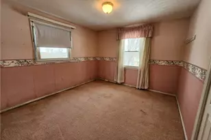 49871 S Park Cir, East Liverpool, OH 43920 - Photo 13