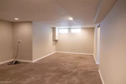 795 E 260th Street, Euclid, OH 44132 - Photo 25