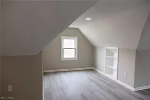 795 E 260th St, Euclid, OH 44132 - Photo 15