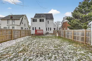 231 E 210th St, Euclid, OH 44123 - Photo 33