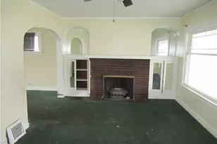 12704 Christine Ave, Garfield Heights, OH 44105 - Photo 13