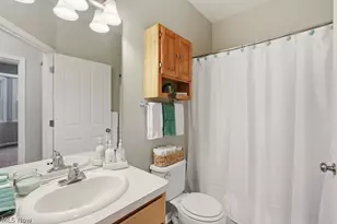 391 Stonebridge Dr, Sagamore Hills, OH 44067 - Photo 17