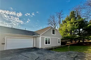 318 Millennium Dr, Tallmadge, OH 44278 - Photo 33