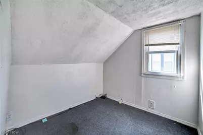 7615 Kenilworth Avenue, Parma, OH 44129 - Photo 21