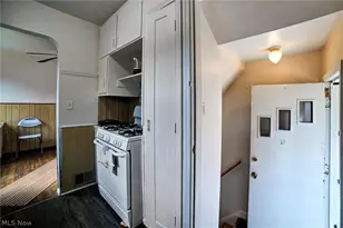 7615 Kenilworth Ave, Parma, OH 44129 - Photo 11