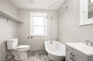 17421 Broadway Ave, Maple Heights, OH 44137 - Photo 13