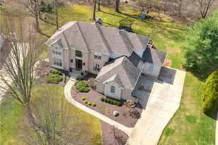 5315 Cloisters Dr, Canfield, OH 44406 - Photo 3