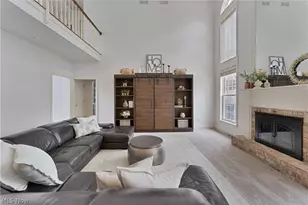 5315 Cloisters Dr, Canfield, OH 44406 - Photo 9