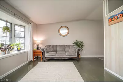 3295 Clearwater Street NW, Warren, OH 44485 - Photo 7