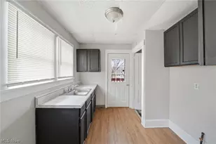 262 Sobul Ave, Akron, OH 44305 - Photo 9