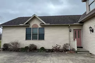 6456 S Rim Cir, Valley City, OH 44280 - Photo 3