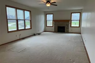 6456 S Rim Cir, Valley City, OH 44280 - Photo 7