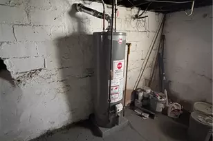 332 Arch St, Akron, OH 44304 - Photo 23