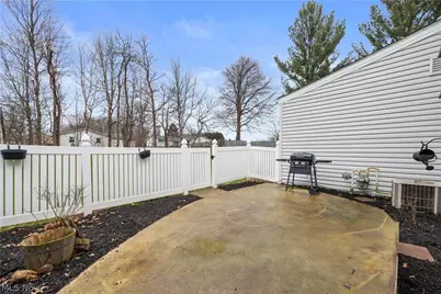 190 Deepwood Drive, Wadsworth, OH 44281 - Photo 29