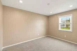 2340 Sandalwood Dr, Twinsburg, OH 44087 - Photo 23