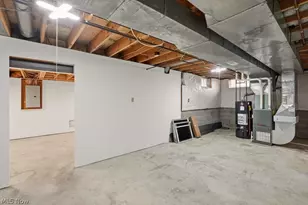 2340 Sandalwood Dr, Twinsburg, OH 44087 - Photo 27