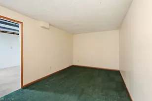 2340 Sandalwood Dr, Twinsburg, OH 44087 - Photo 25