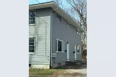 208 Barder Avenue, Akron, OH 44305 - Photo 1